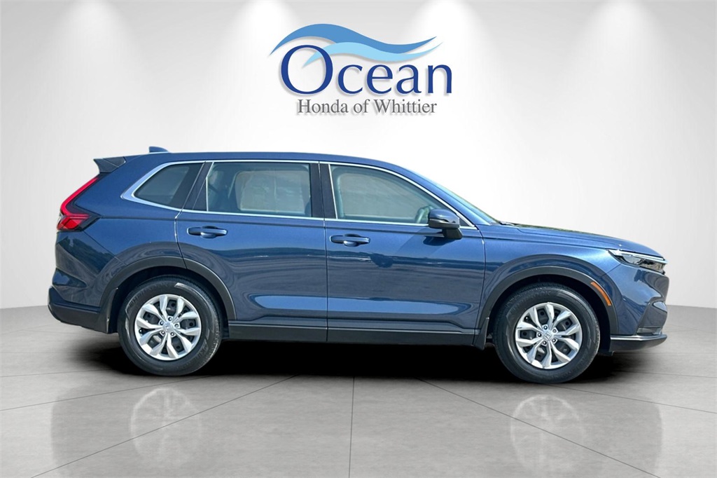 Vehicle image 5 of 30
