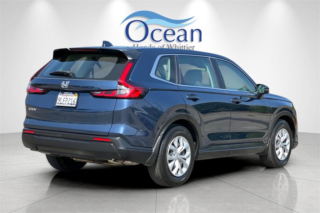 Vehicle image 6 of 30