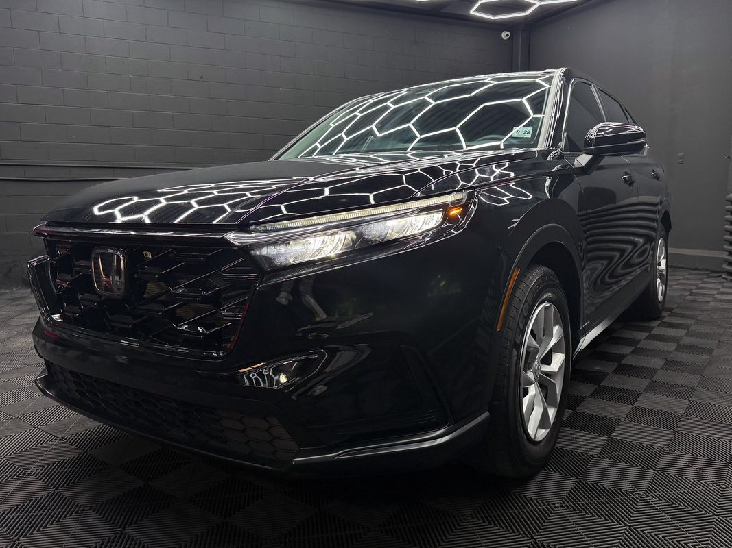 Vehicle image 1 of 31