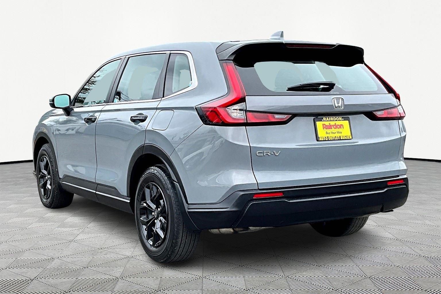 Vehicle image 6 of 26