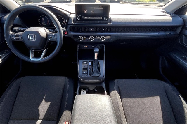 Vehicle image 15 of 26