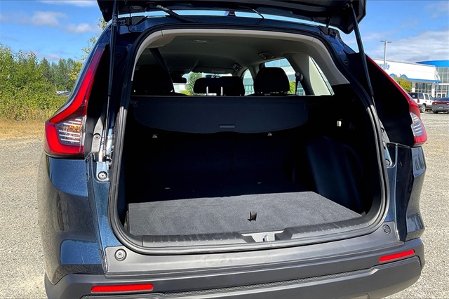 Vehicle image 9 of 26