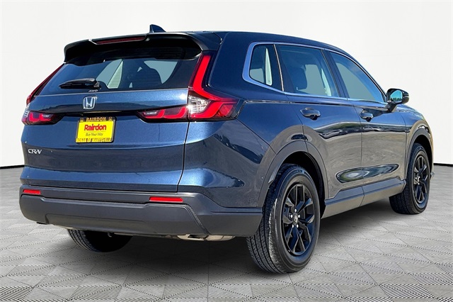 Vehicle image 4 of 26