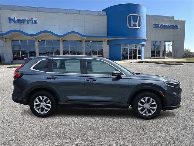 Vehicle image 3 of 11