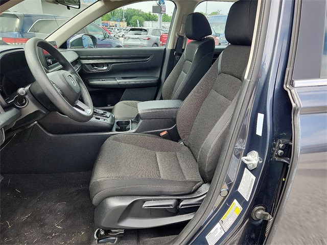 Vehicle image 7 of 11