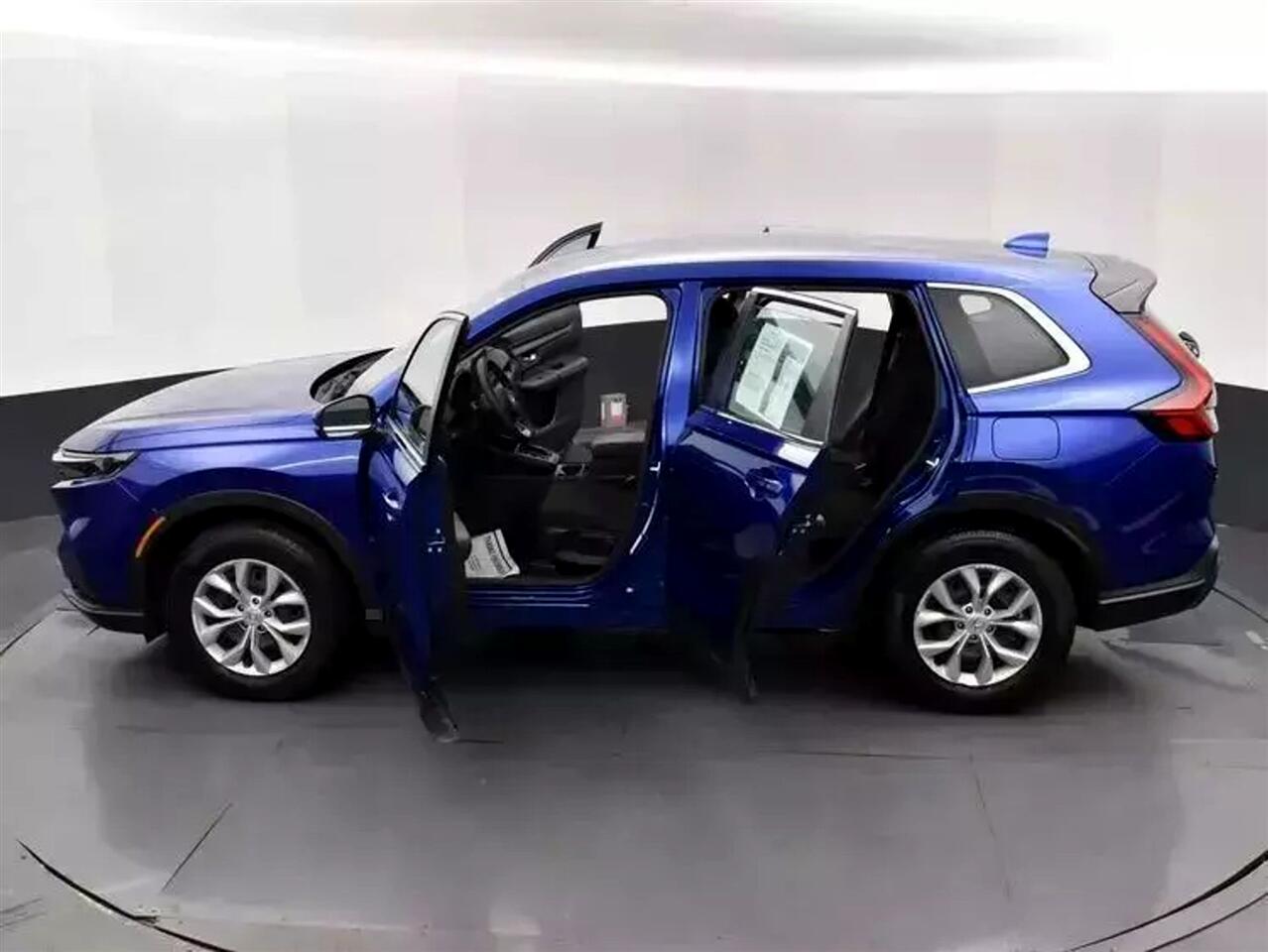 Vehicle image 13 of 37
