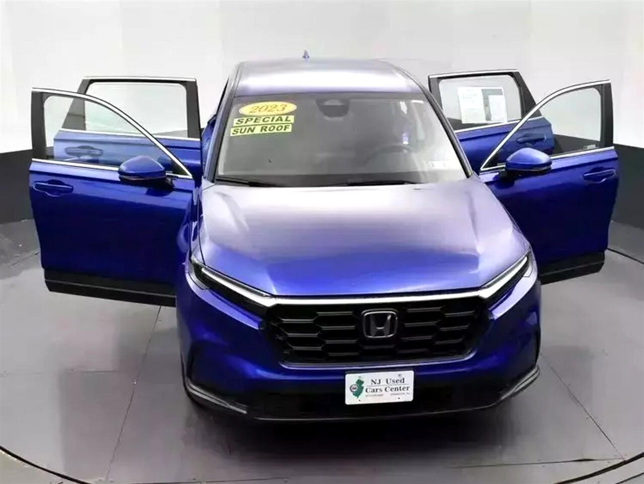Vehicle image 5 of 37