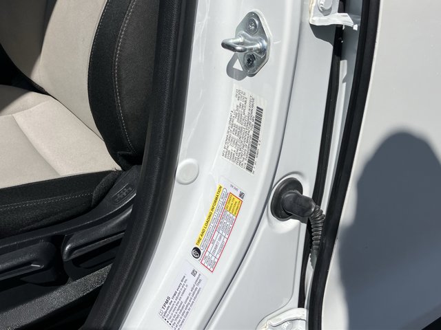 2023 Honda CR-V LX Image 28 of 35