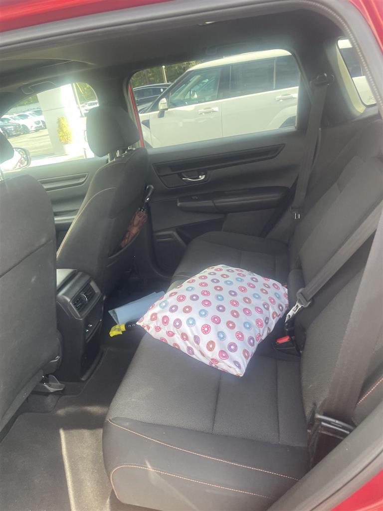 2023 Honda CR-V Hybrid Sport Image 5 of 6