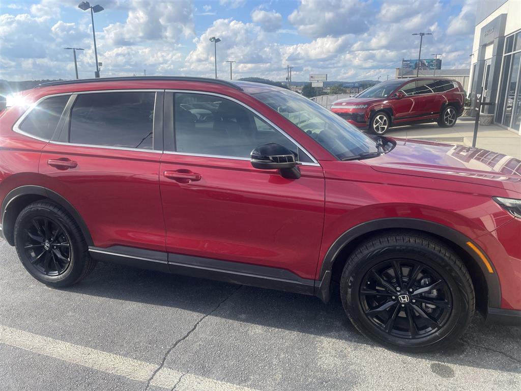 2023 Honda CR-V Hybrid Sport Image 2 of 6