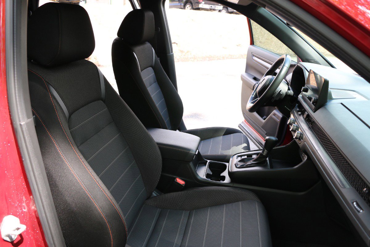 Vehicle image 26 of 31