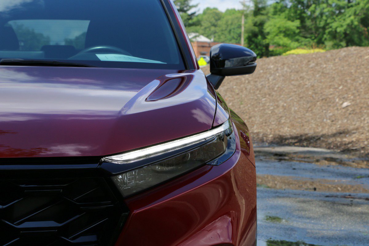 Vehicle image 3 of 31