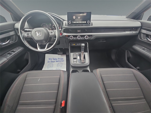 Vehicle image 11 of 15