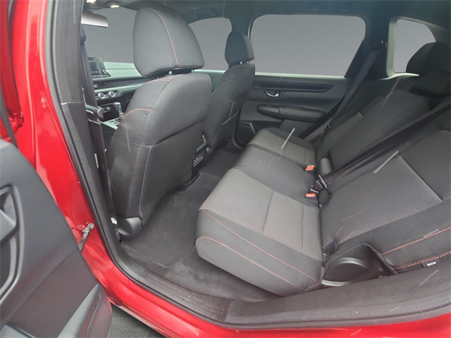 Vehicle image 13 of 15