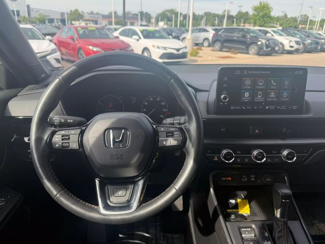 Vehicle image 13 of 17