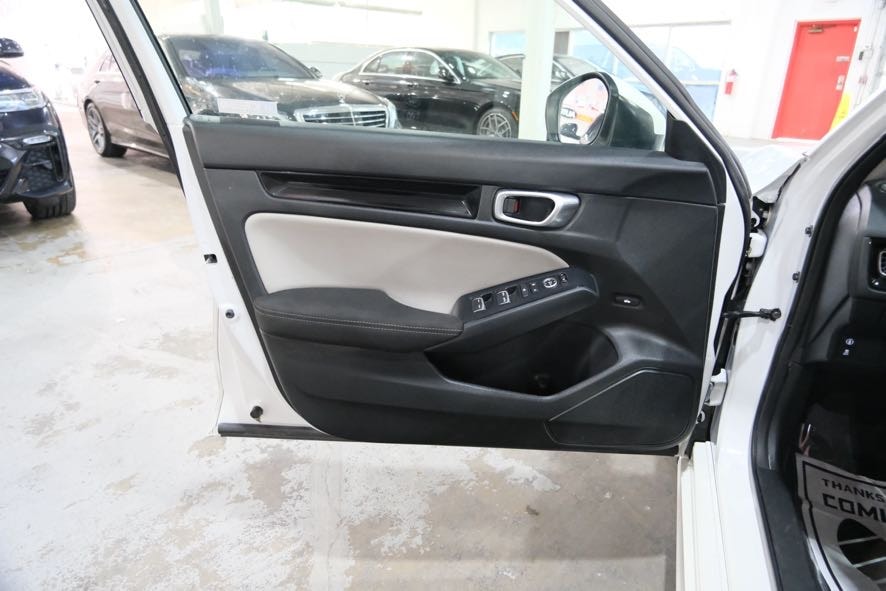 2023 Honda Civic EX Image 16 of 37