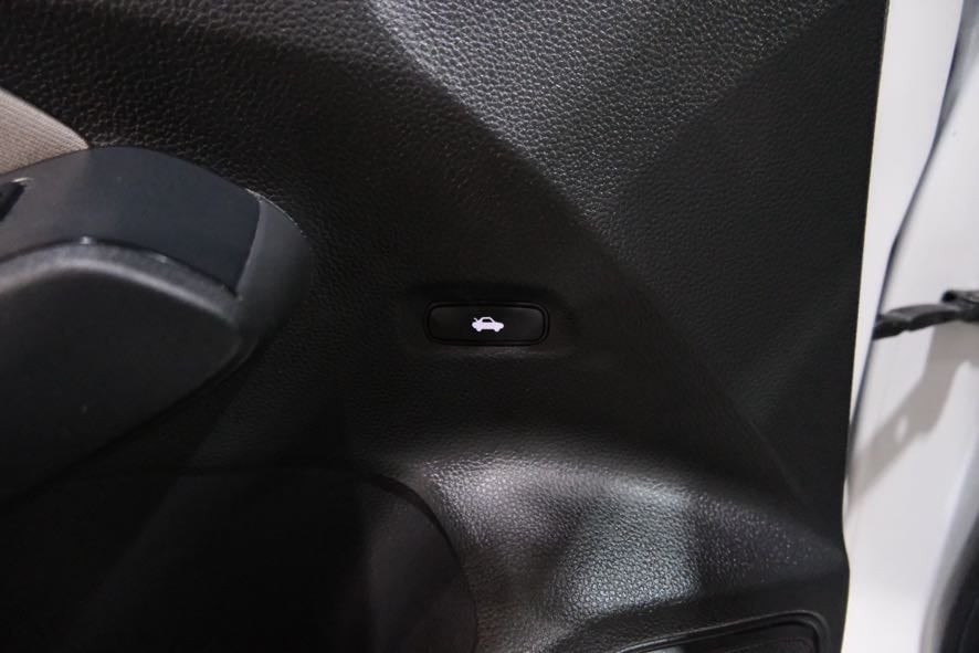 2023 Honda Civic EX Image 18 of 37