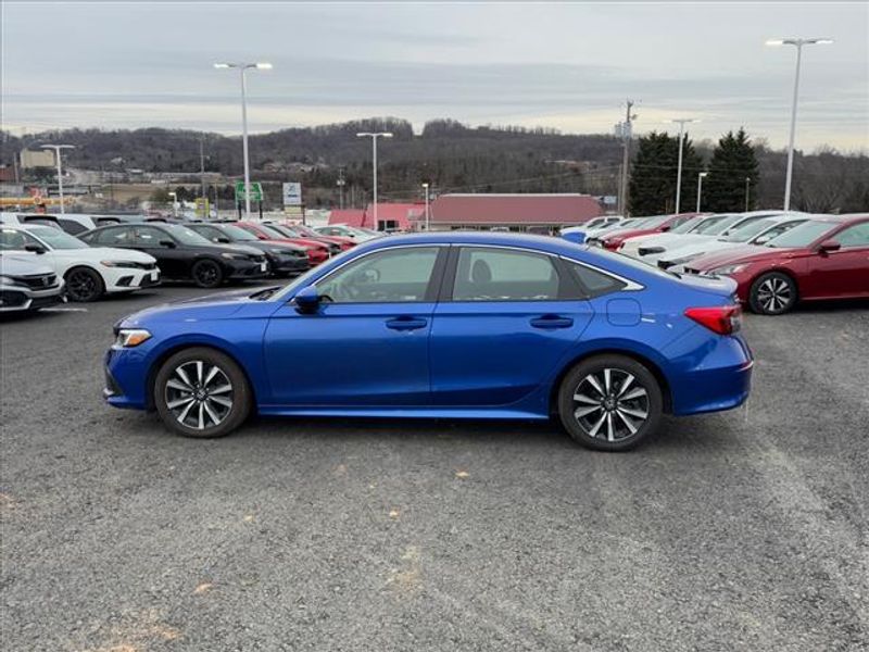 Vehicle image 2 of 26