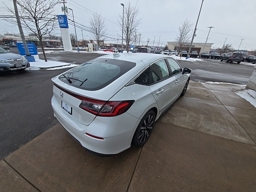 2023 Honda Civic EX-L Image 5 of 33