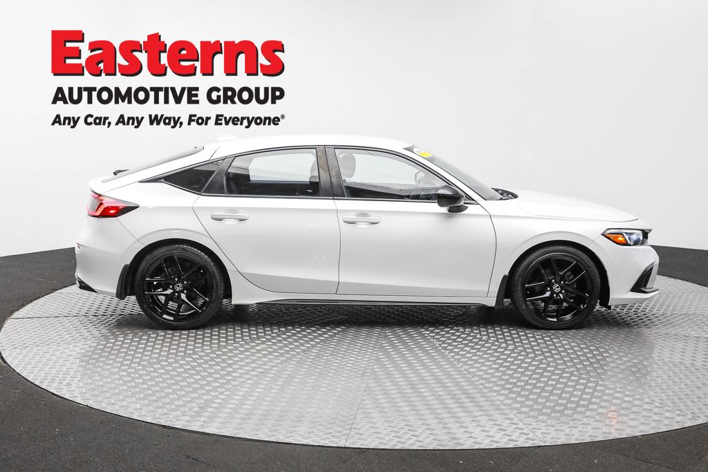 2023 Honda Civic Sport Image 17 of 62