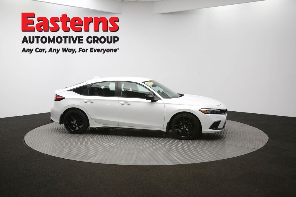 2023 Honda Civic Sport Image 14 of 62