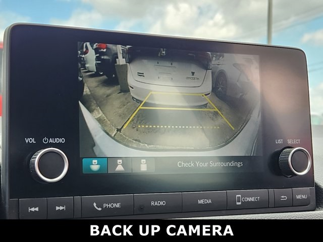Vehicle image 11 of 26