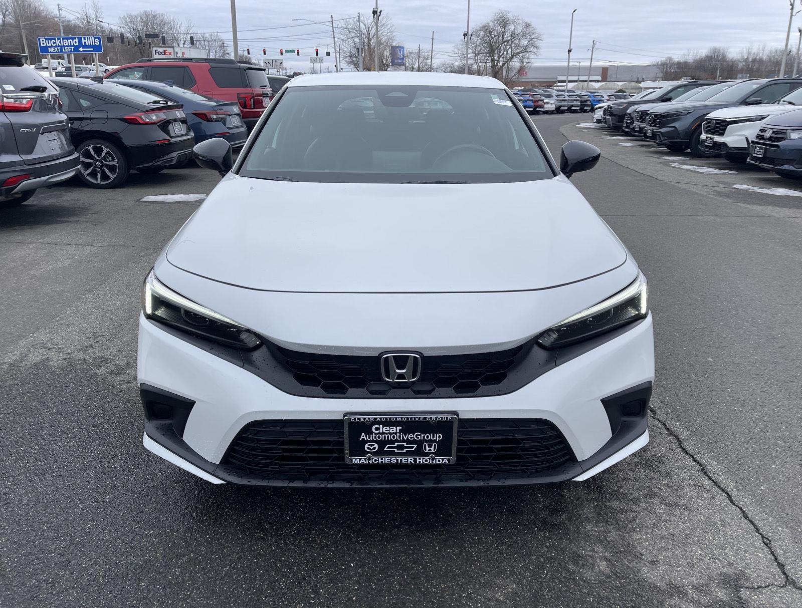 2023 Honda Civic Sport Image 2 of 22