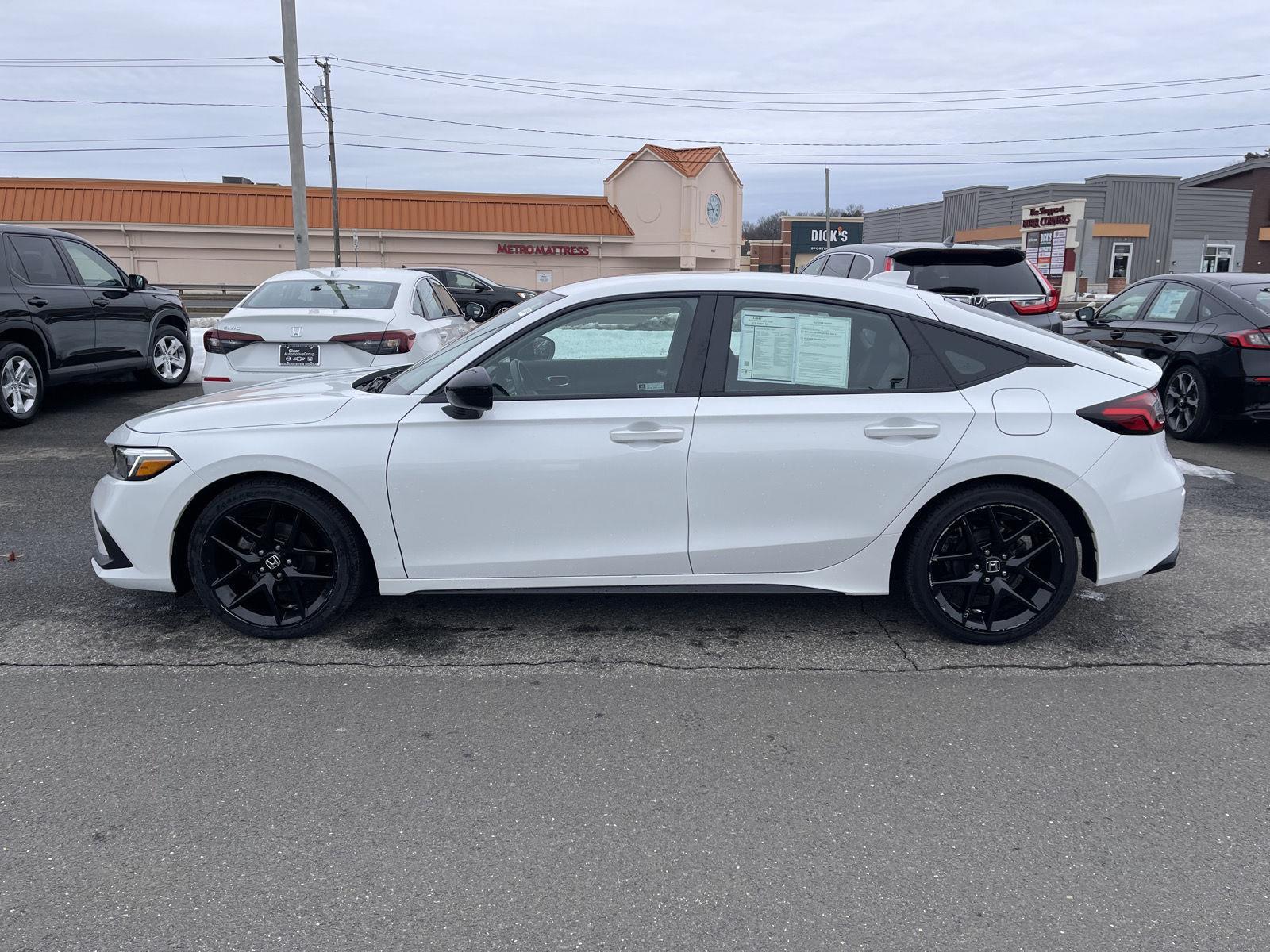 2023 Honda Civic Sport Image 5 of 22