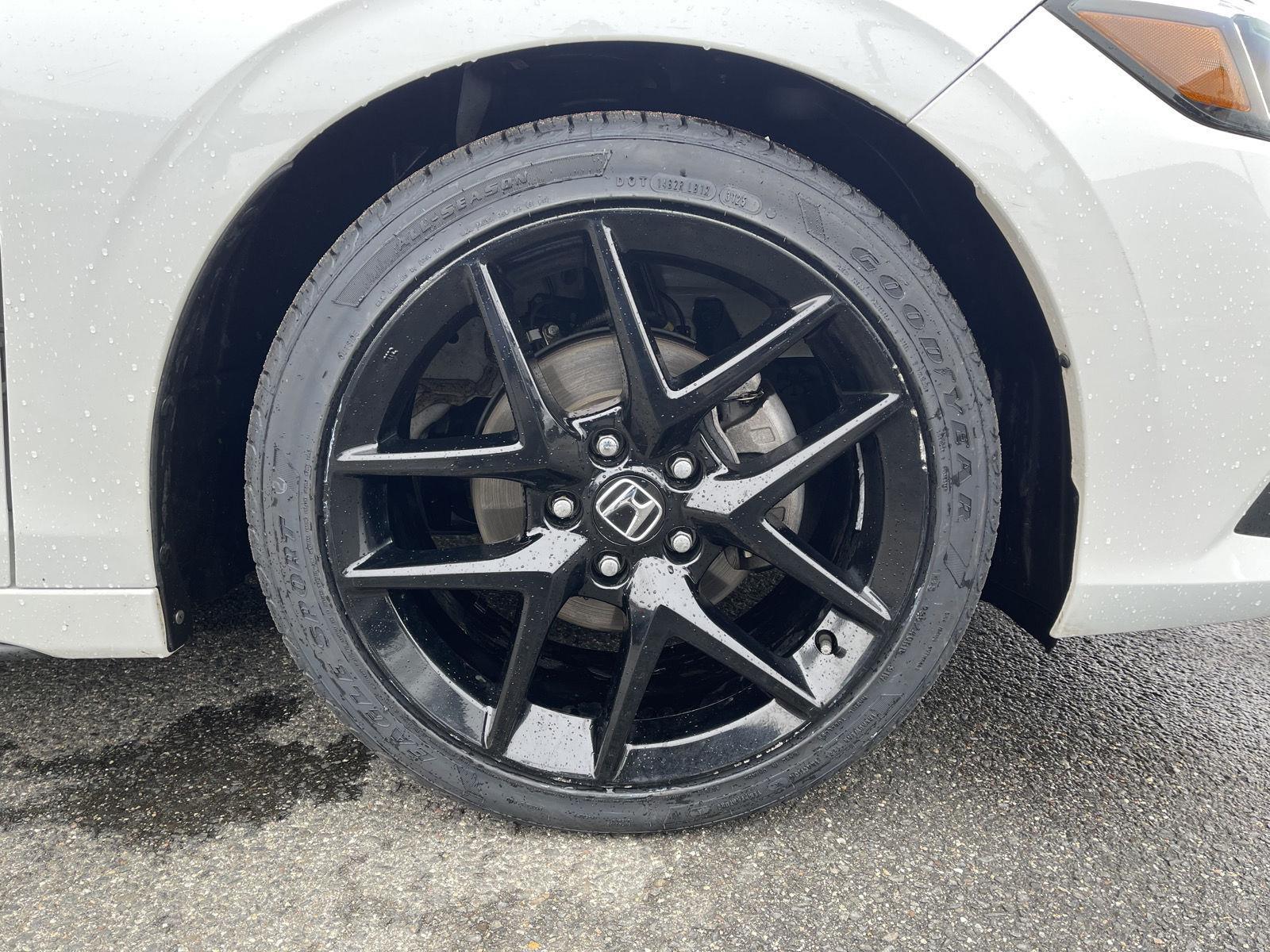 2023 Honda Civic Sport Image 8 of 22