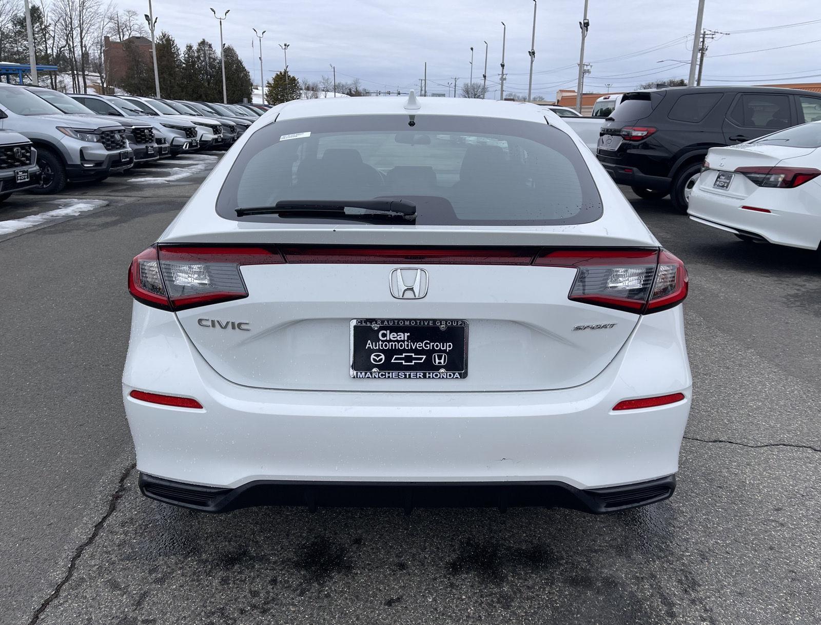 2023 Honda Civic Sport Image 4 of 22