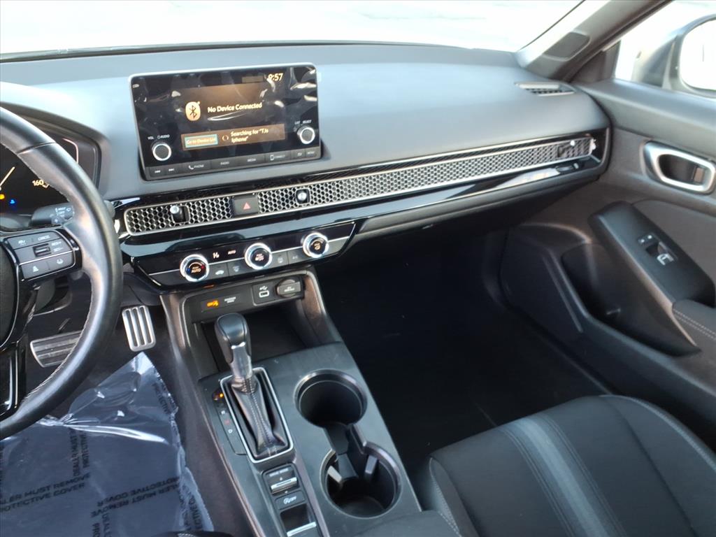 2023 Honda Civic Sport Image 14 of 25
