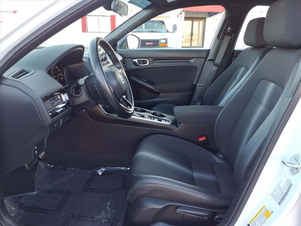 2023 Honda Civic Sport Image 12 of 25