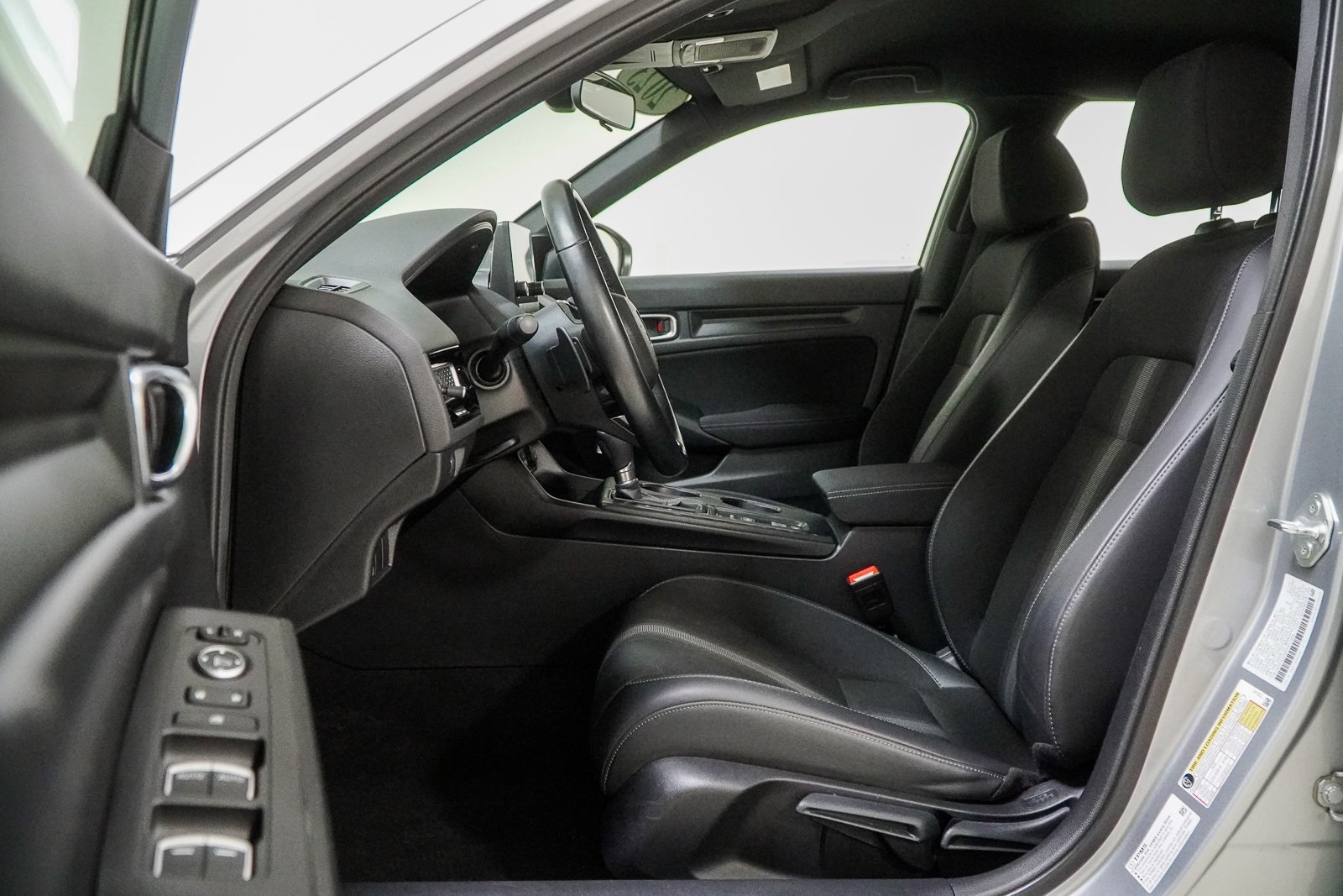 2023 Honda Civic Sport Image 19 of 37