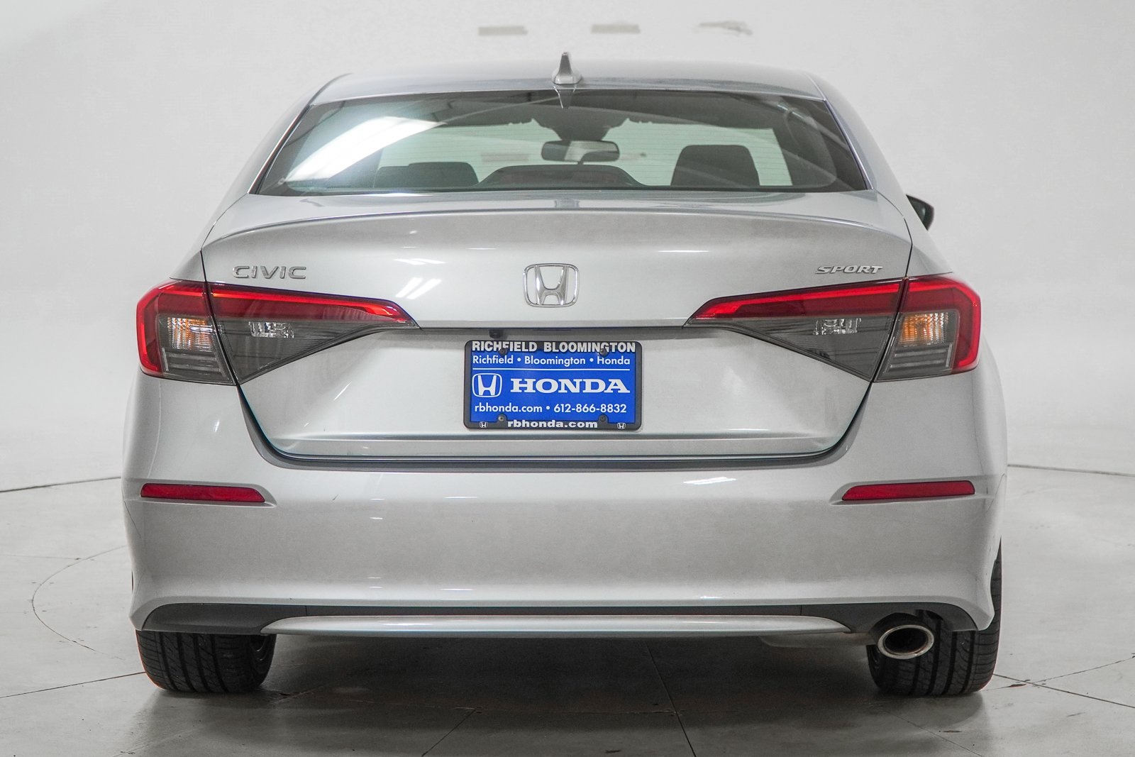 2023 Honda Civic Sport Image 10 of 37