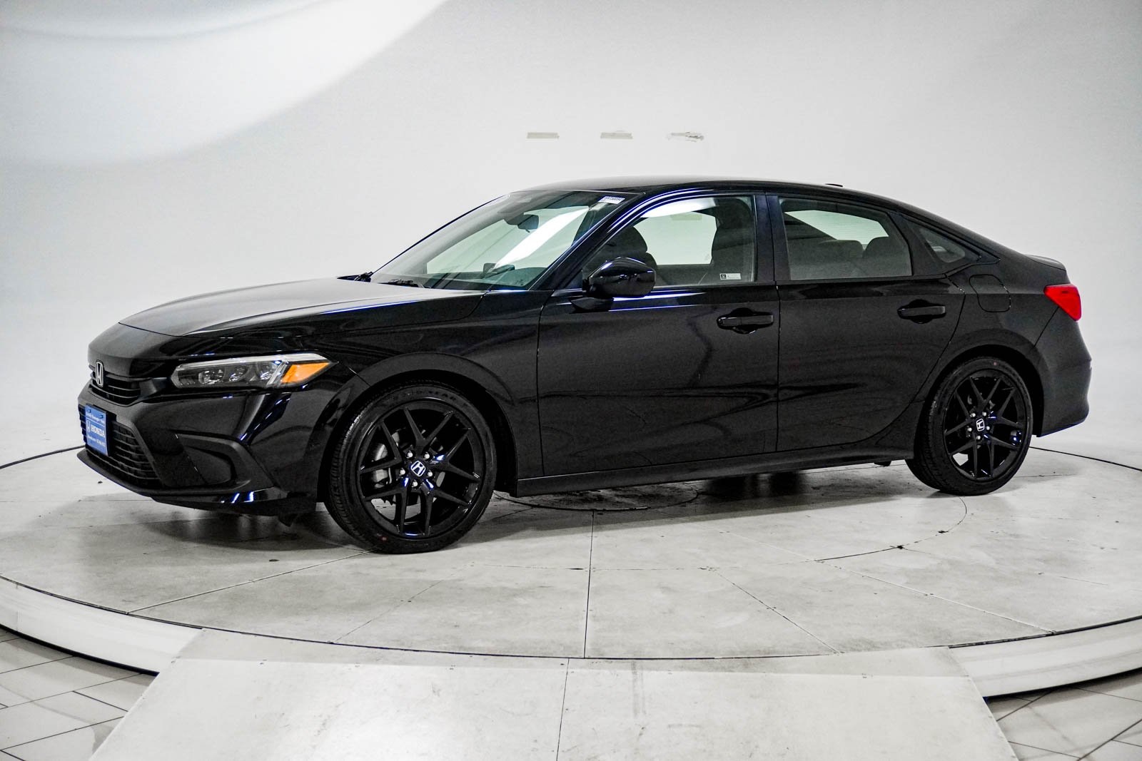 2023 Honda Civic Sport Image 3 of 35