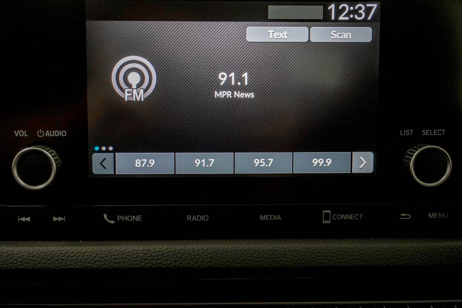 2023 Honda Civic Sport Image 25 of 35