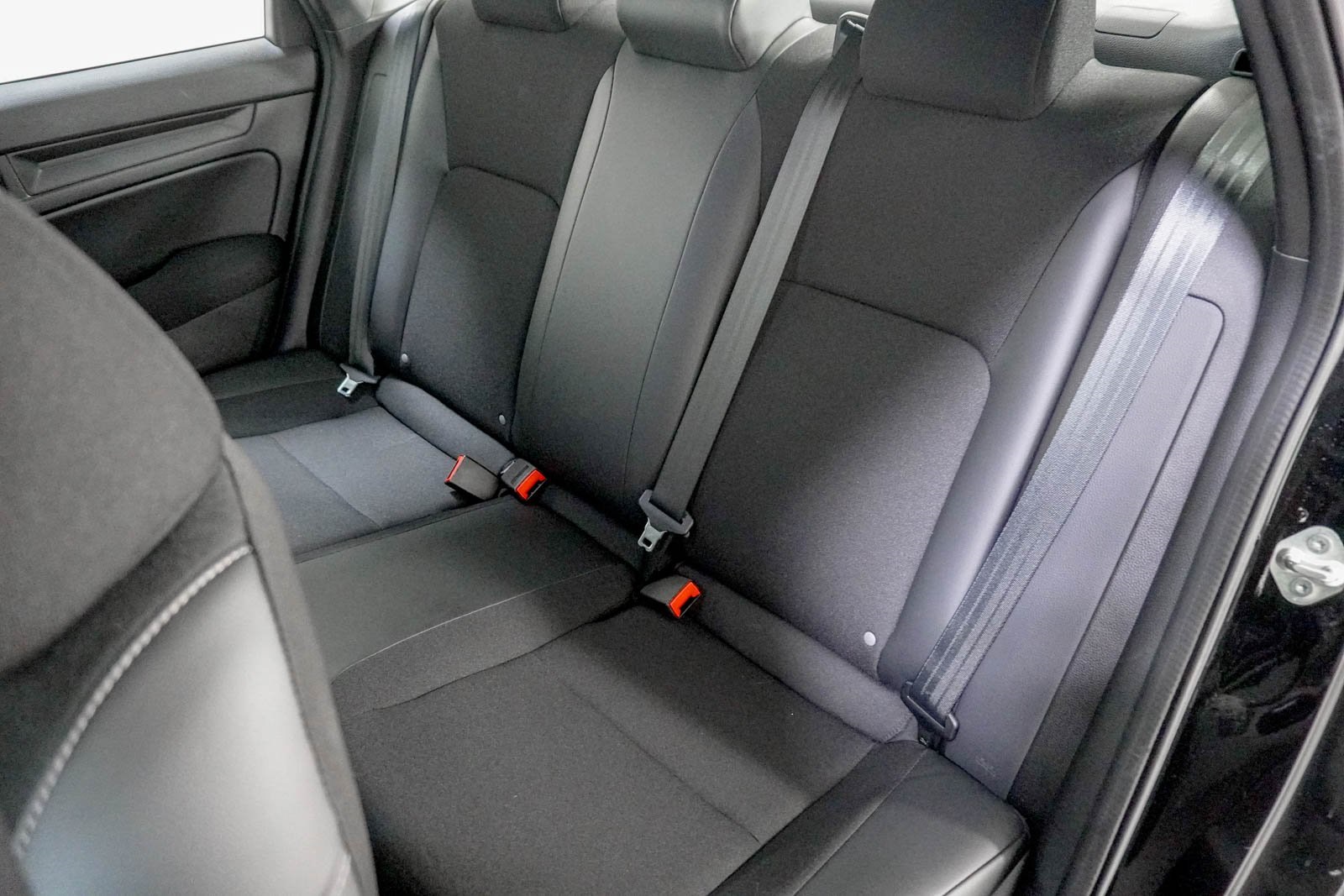 2023 Honda Civic Sport Image 18 of 35