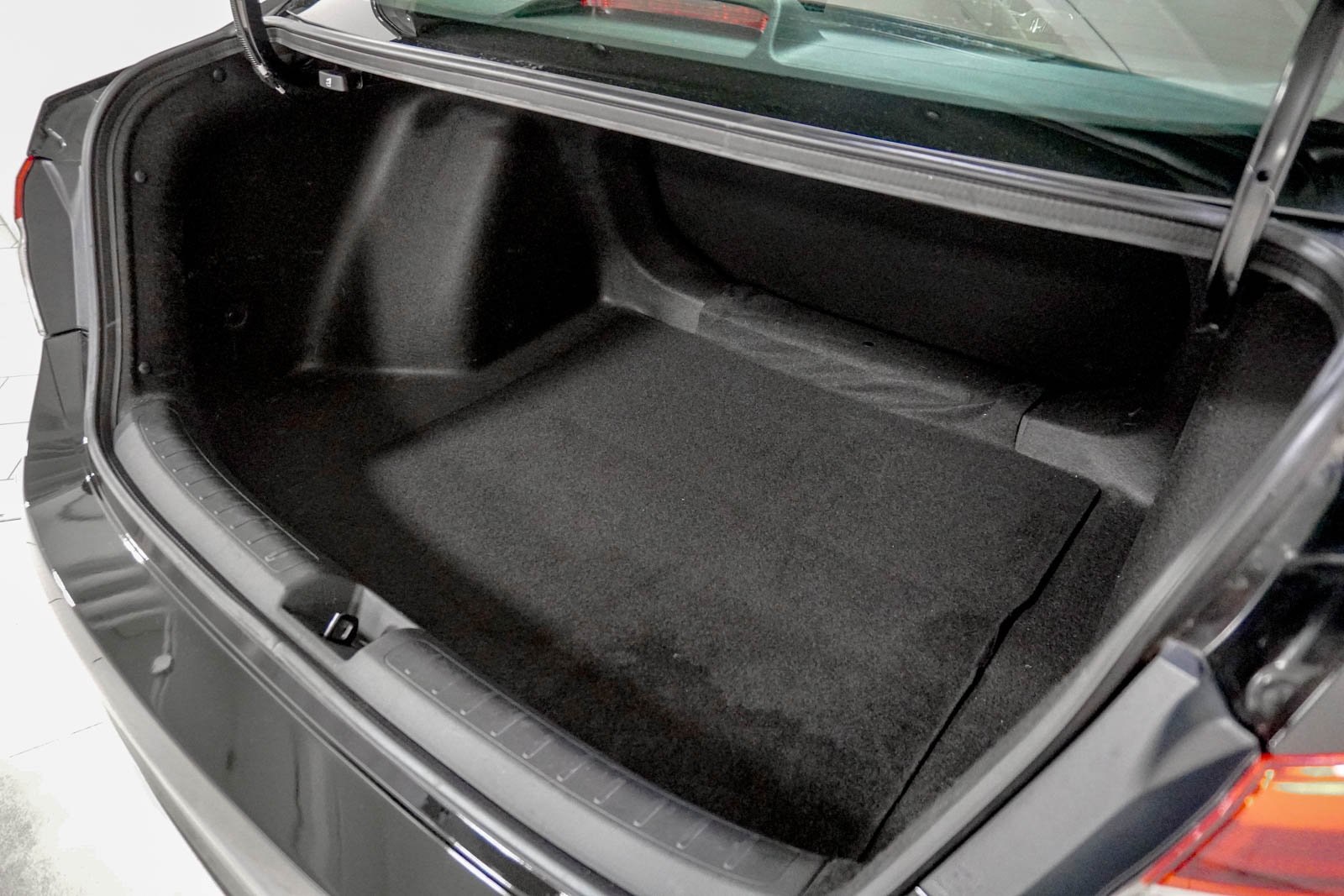 2023 Honda Civic Sport Image 13 of 35