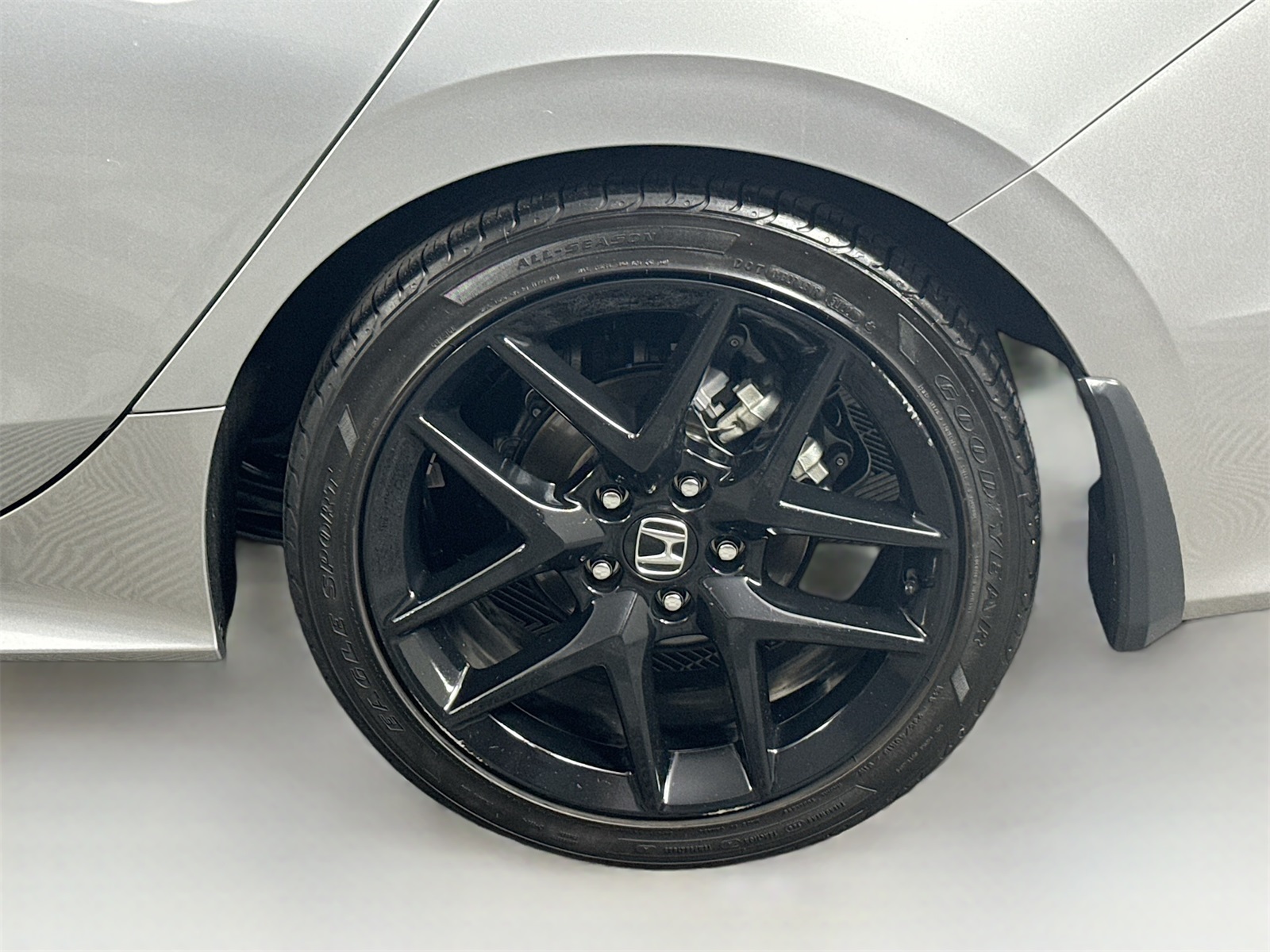 2023 Honda Civic Sport Image 10 of 20