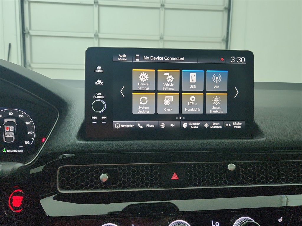 Vehicle image 24 of 36
