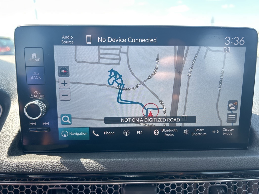 Vehicle image 10 of 49
