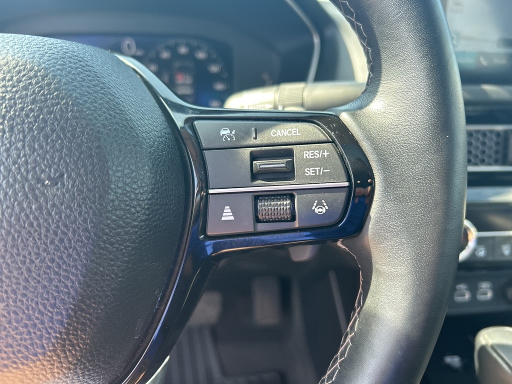 Vehicle image 45 of 49