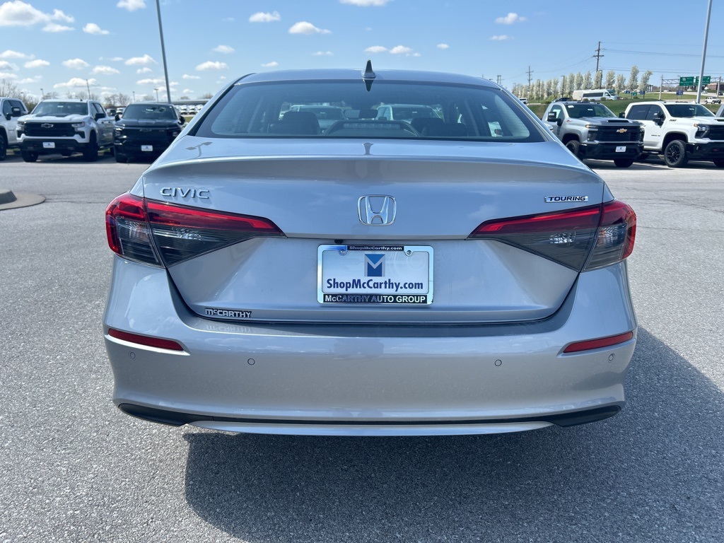 Vehicle image 5 of 49