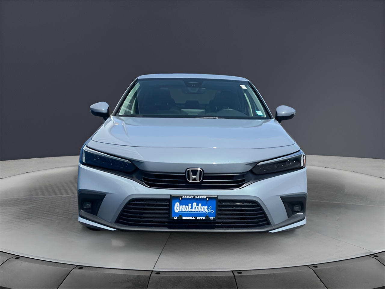 Vehicle image 18 of 24