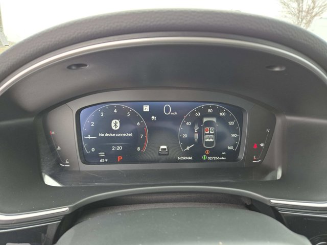 Vehicle image 24 of 39