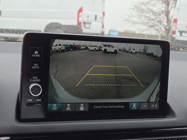 Vehicle image 29 of 39