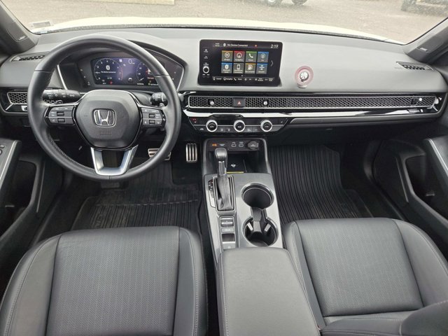 Vehicle image 11 of 39