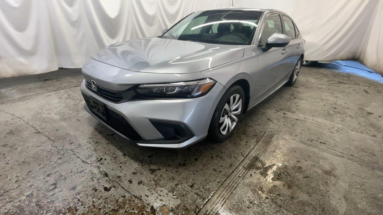 2023 Honda Civic LX Image 1 of 40