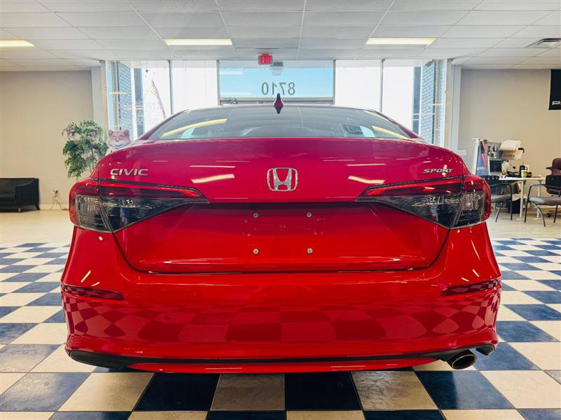 Vehicle image 4 of 26