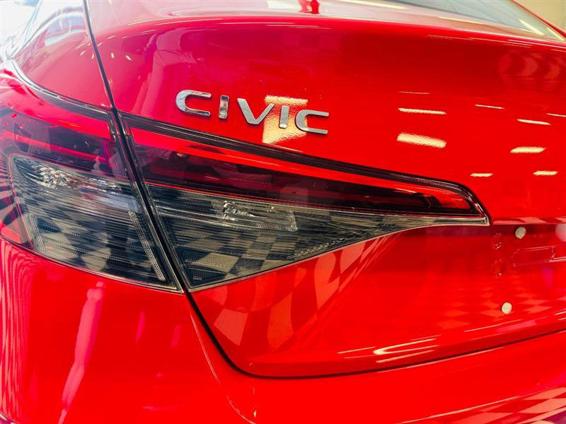 Vehicle image 25 of 26